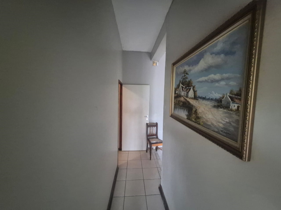 4 Bedroom Property for Sale in Safari Gardens North West